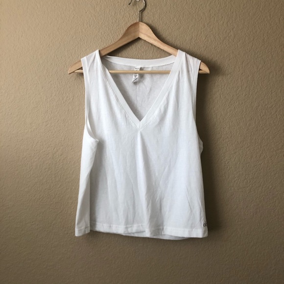 Alo vibration tank top - Picture 3 of 5